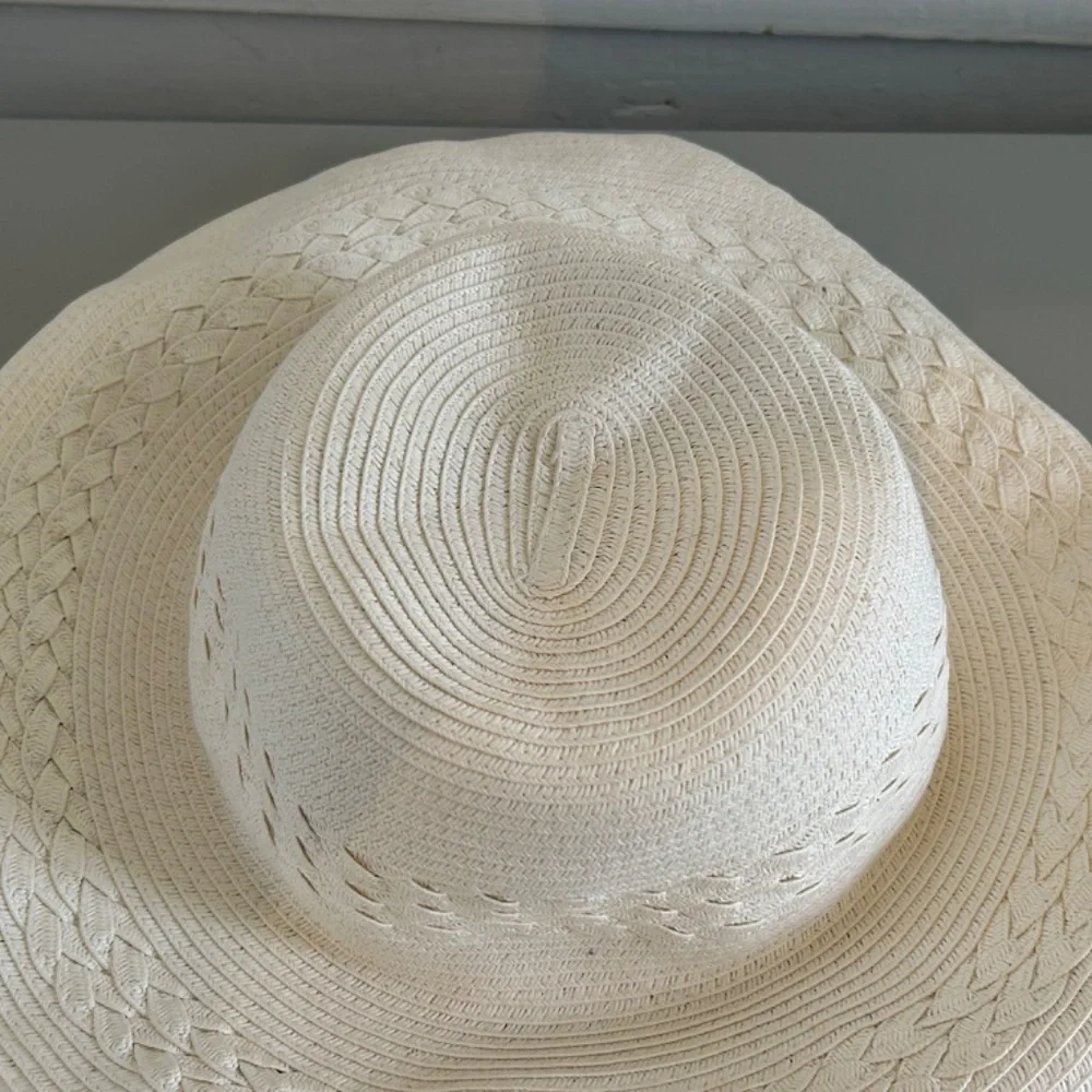 Women's Wide Brim Hat 100% Straw Paper‎ Ivory Color